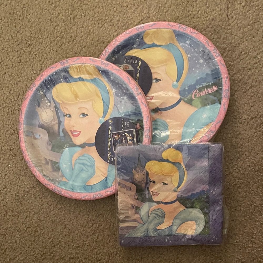 Early 2000’s Disney/Hallmark “Cinderella Stardust” Party Supplies